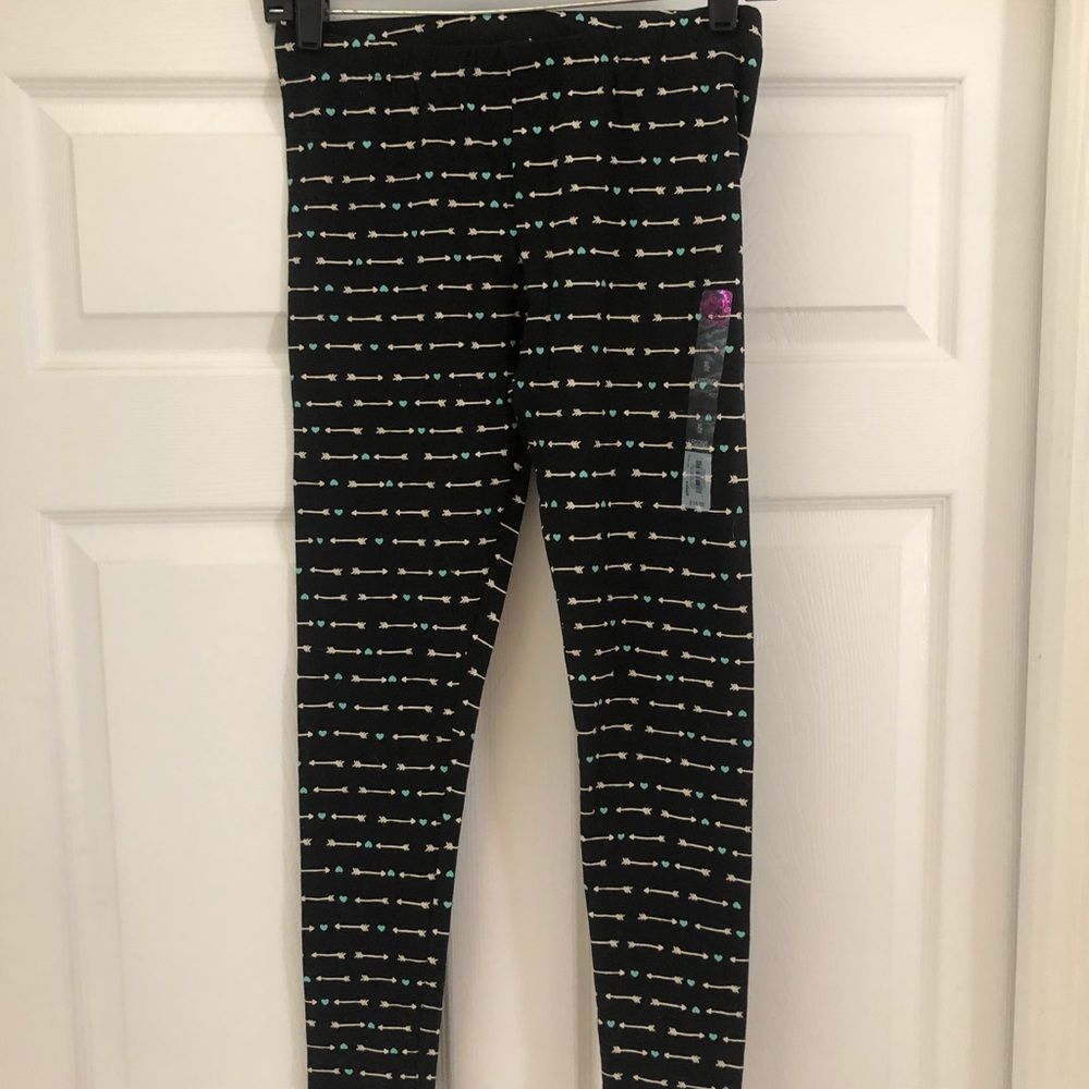 AMERICAN HERITAGE ARROWS AND HEART KIDS Sz 16